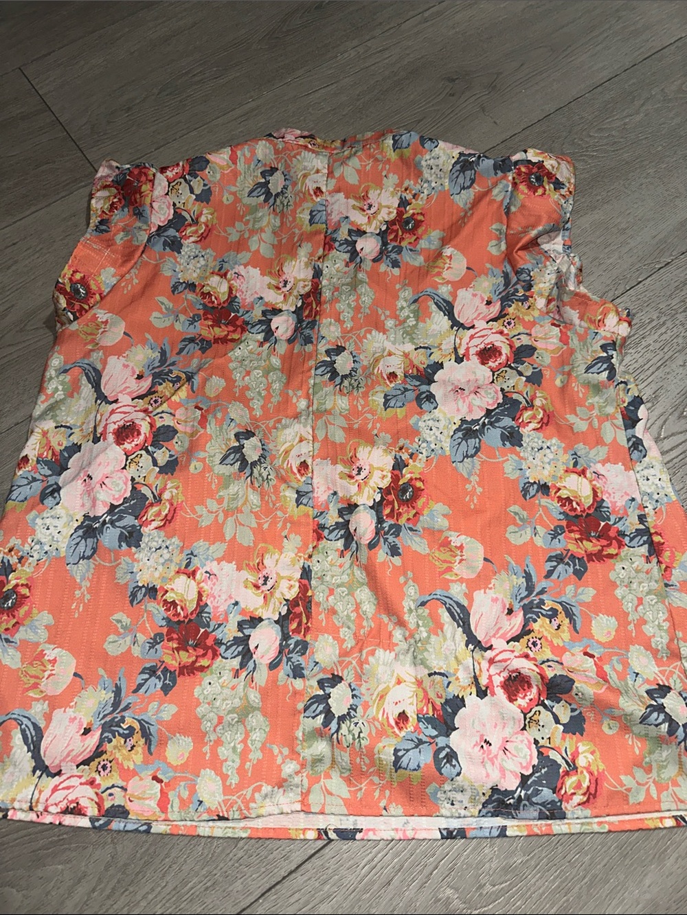 Set of 2 Floral Sleeveless Blouse Duo - Coral & Red tee with buttons size XL - Picture 6 of 11